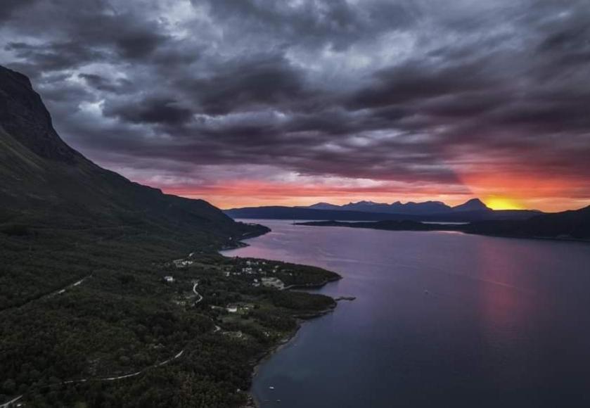 Koselig Leilighet I Narvik Sentrum 5 Soveplasser Gratis Parkering Og Gratis Internett Kültér fotó